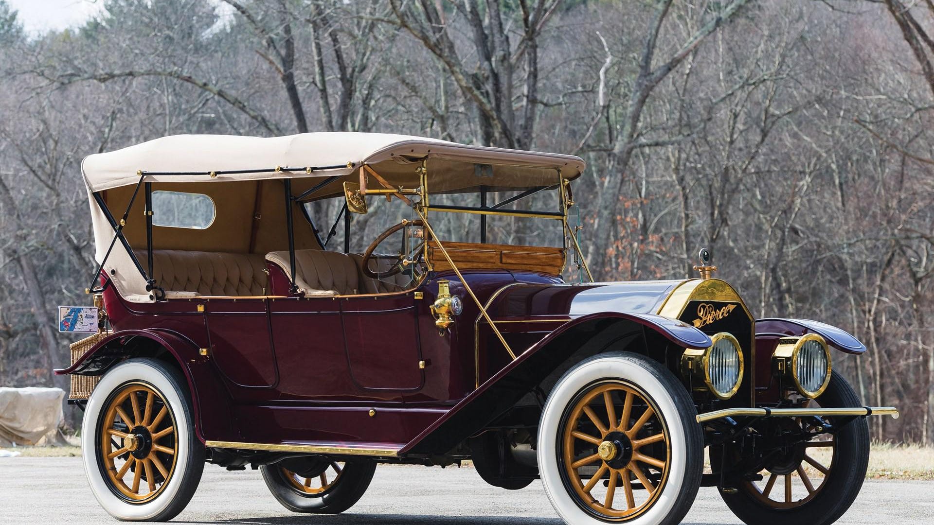 1912-18 Pierce-Arrow Model 6-66 Raceabout 
