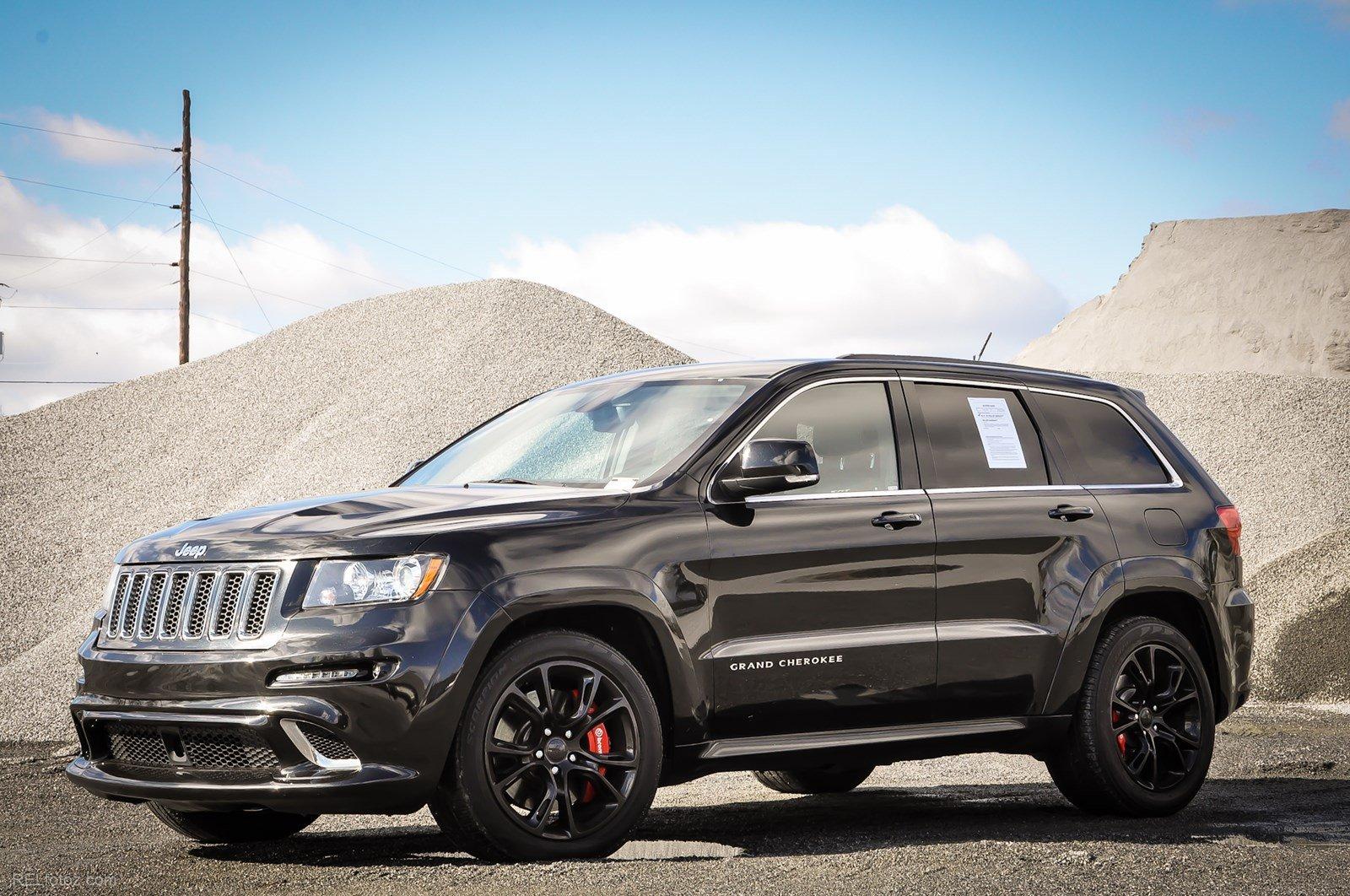  2012 Jeep Grand Cherokee SRT-8