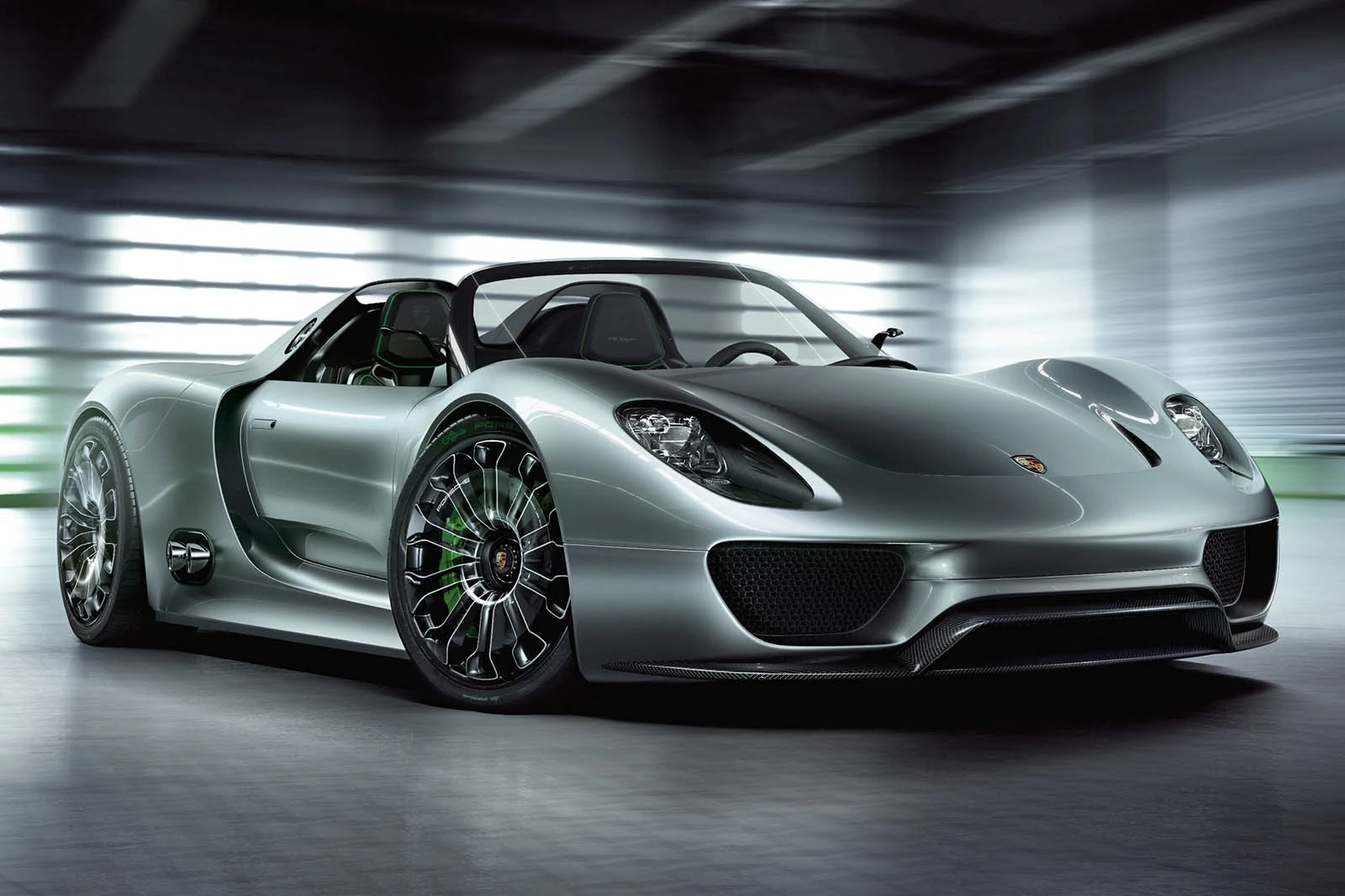 2015 Porsche 918 Spyder